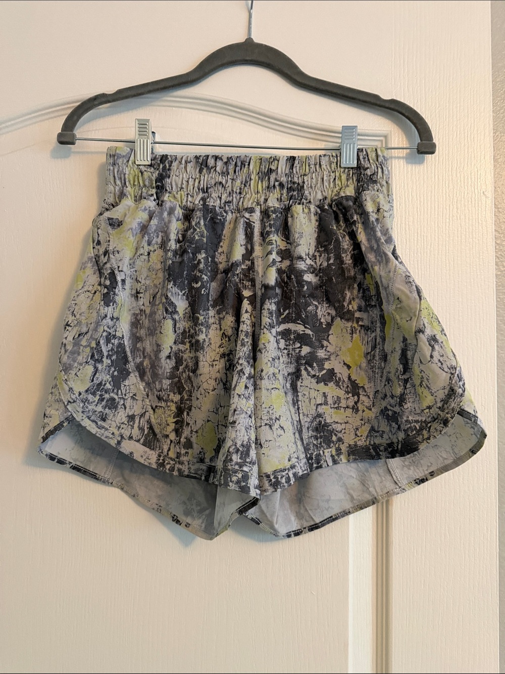 Lululemon Track That Mid-Rise 5-inch Shorts
